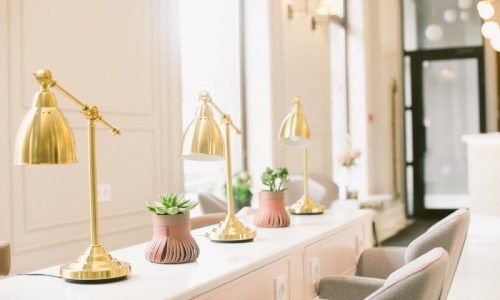Lampes de bureau : les dernières tendances et les conseils de style