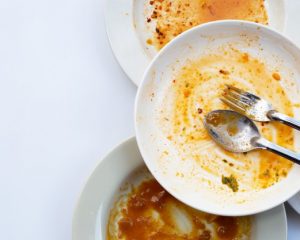 Comment placer ses couverts en fin de repas ?