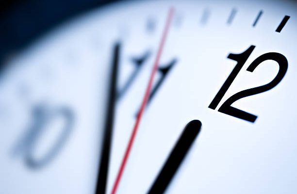 Où mettre une grosse horloge ?