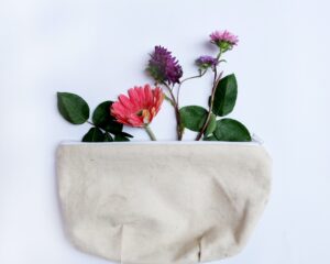 Sacs en rotin : découvrez le style bohème qui vous convient !
